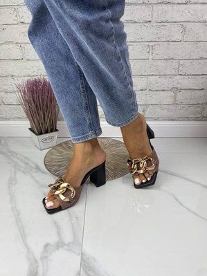 Женские шлепки - мюли пудра на устойчивом каблуке натуральная замша 2-2 14410-40 фото