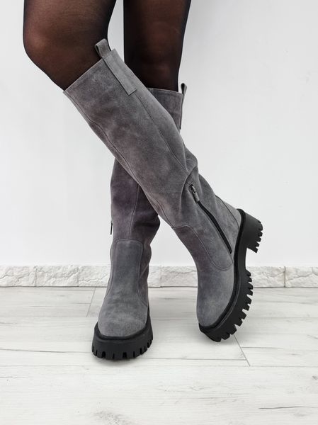 Женские сапоги - трубы на платформе натуральная замша 1-3 13257-41 фото