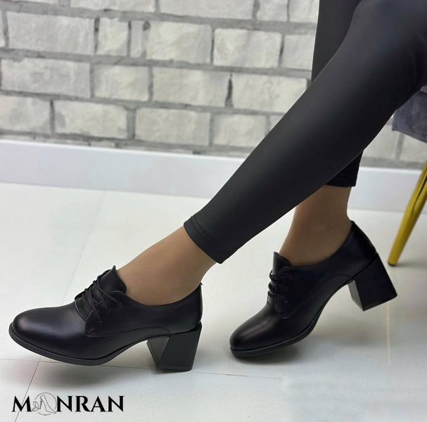 Жіночі туфлі чорні на стійкому каблуці натуральна шкіра 1-4 11776 фото