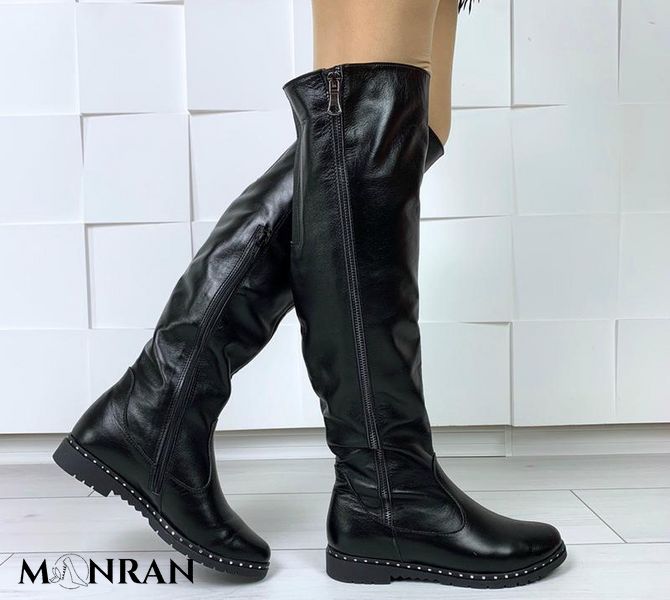 Жіночі чоботи-ботфорти з натуральної шкіри чорні без каблука TENOR 1 10438-z-41 фото