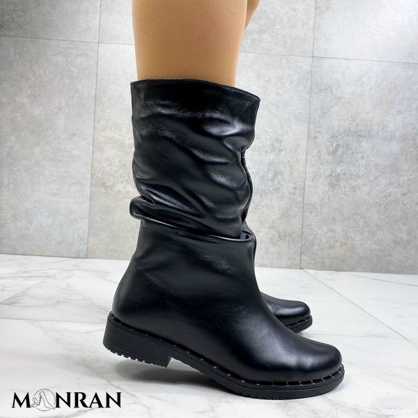 Жіночі чоботи з натуральної шкіри чорні без каблука 2-1 12077 фото