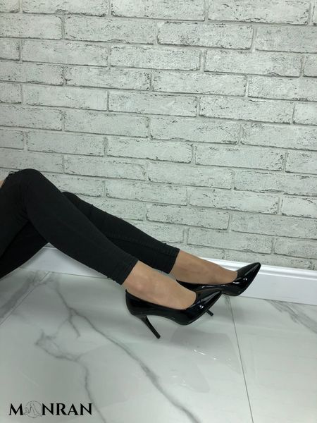 Жіночі туфлі на шпильці чорні натуральний лак 2-1 13519 фото