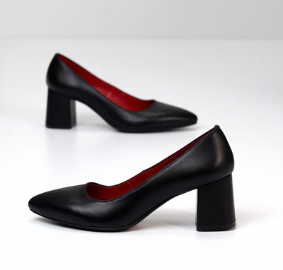Женские туфли черные на устойчивом каблуке натуральная кожа 2-4 18600-40 фото
